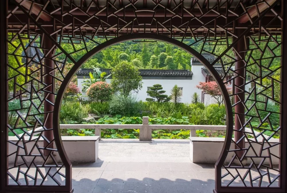 Balancing Luxury and Nature: The Essence of Modern Residential Projects